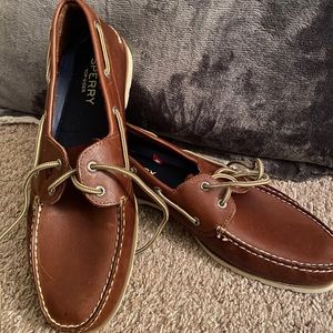 Men’s Sperry Leather Boat Shoes